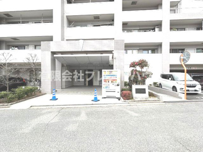 【エントランス】 | デュオ下深川駅前
