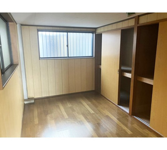 【収納】 | 新吉田町268-2貸倉庫・事務所