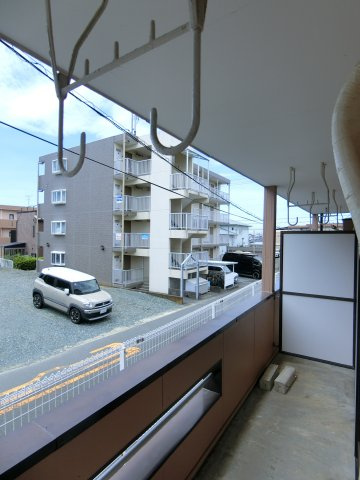 メゾンブライトＥのバルコニー