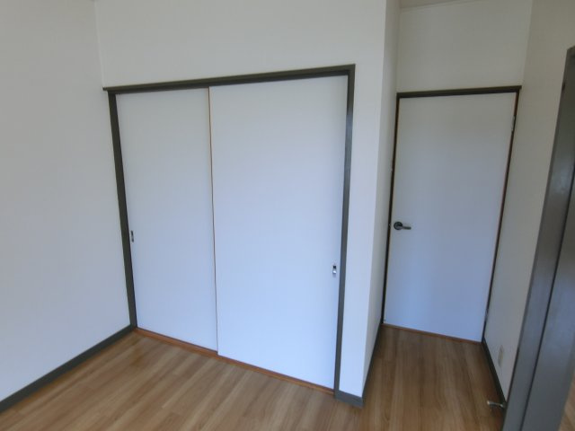 メゾンブライトＥの収納