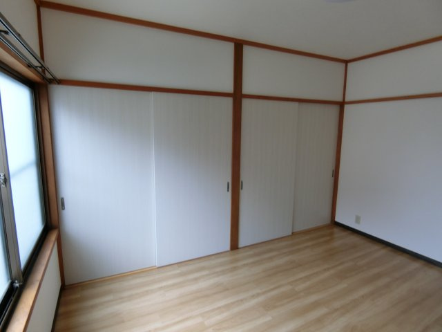 メゾンブライトＥの洋室