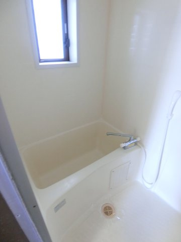 メゾンブライトＥの浴室