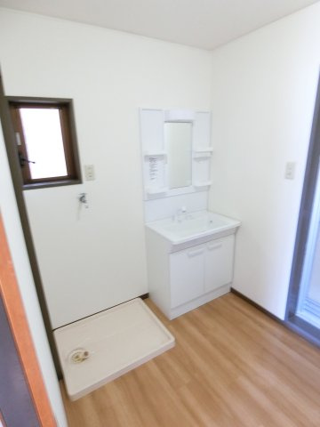 メゾンブライトＥの洗面所