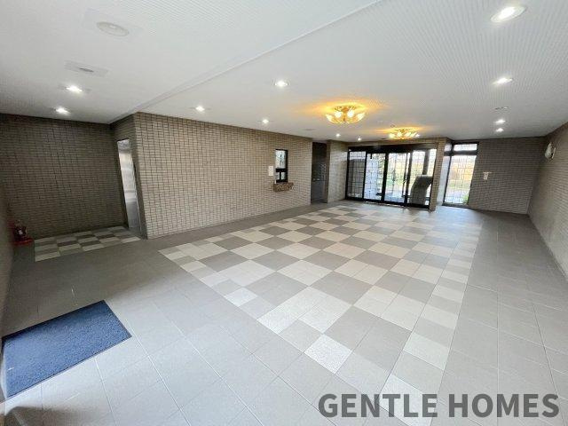 JGMヴェルデ前原のエントランス