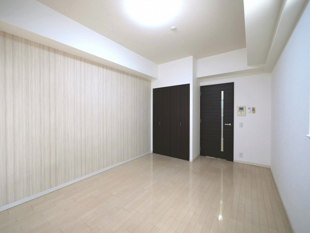 クラウンハイム北心斎橋フラワーコートの居間・リビング