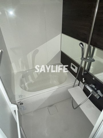 ラフィーネクローバーⅡの浴室