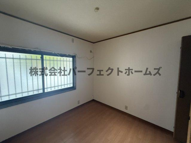 美井元町戸建　賃貸の洋室|広々とした洋室です