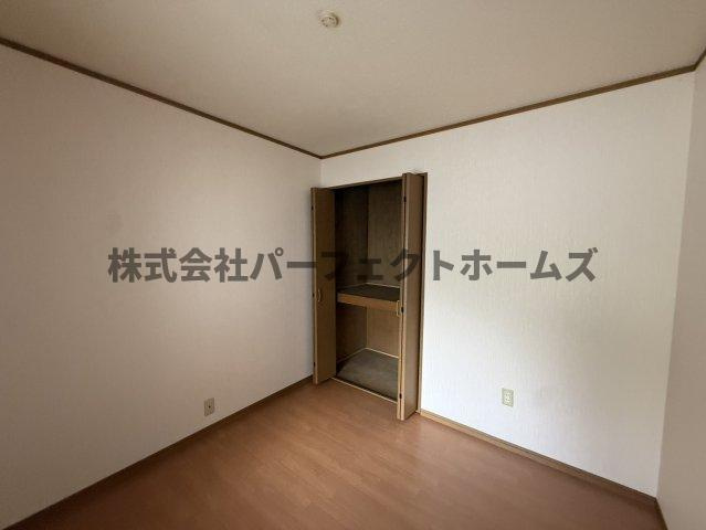 美井元町戸建　賃貸の洋室|使い勝手のいい洋室です