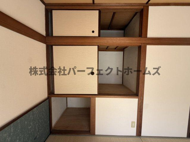美井元町戸建　賃貸の収納|こまごまとしたものを収納できそうですね