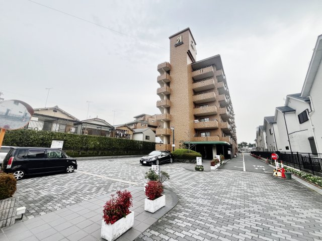 令和６年１月リフォーム完了●即入居可能●東向きの３ＬＤＫ●収納スペース充実●グラン・ドムール宇治木幡の外観|外観