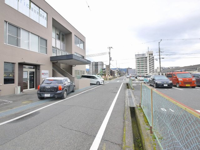 桜井もちの木ビルの周辺