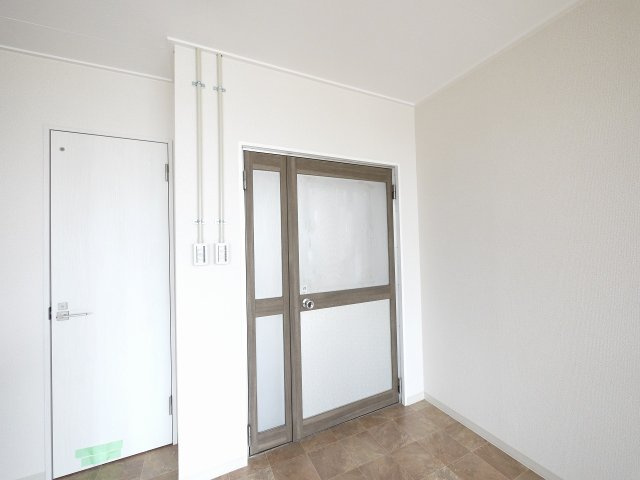 桜井もちの木ビルの内装