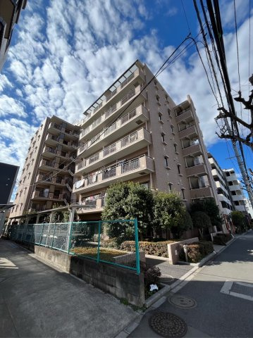 ハイラーク田無本町の外観