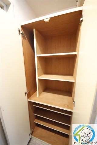 石本ビルの収納