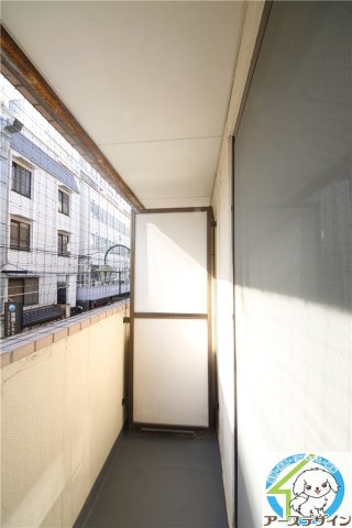 石本ビルのバルコニー