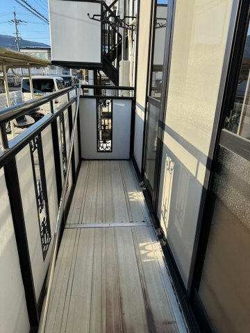 【バルコニー】