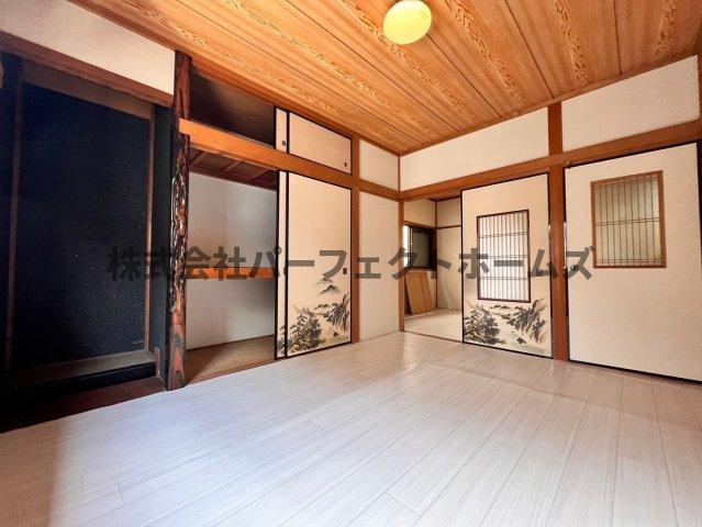 野村中町戸建　賃貸の居間・リビング