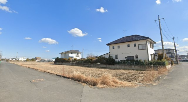 越谷市三野宮　売地の前面道路含む現地写真|閑静な住宅街♪南西7.0ｍ公道・北西6.1ｍ公道の人気のある角地です♪