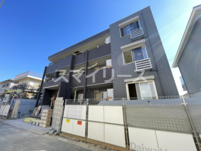 オークツリーの外観