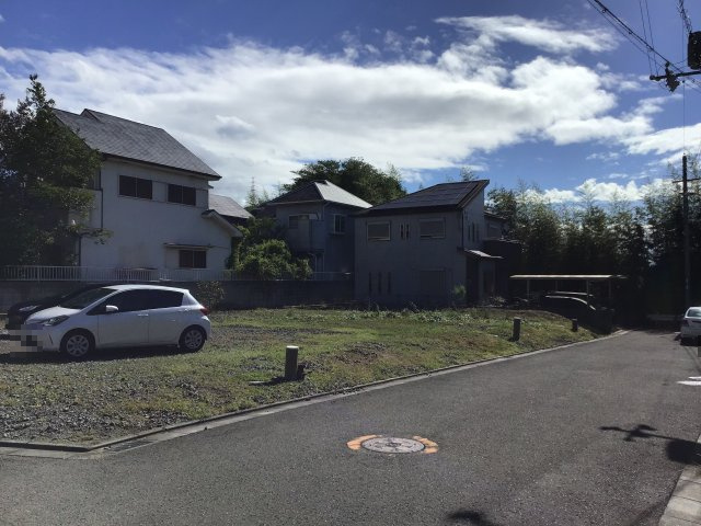 和歌山市上野・土地・56826の前面道路含む現地写真