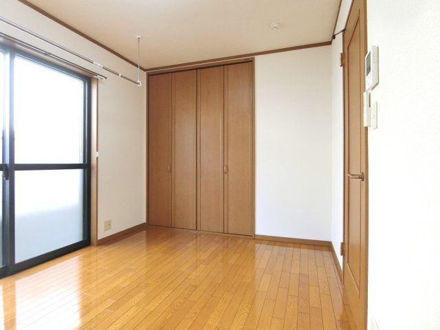 【居間・リビング】 | 洋室