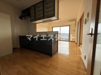 【居間・リビング】 | ヴィラパインマンション