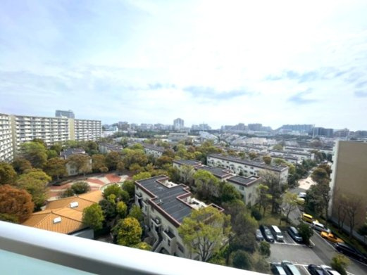 目の前に遮るものがなく開放的です