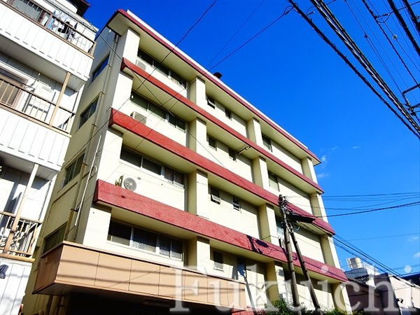 卓巳コーポの外観