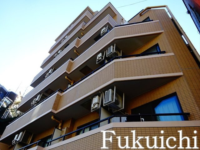 エスコート都立大学の外観