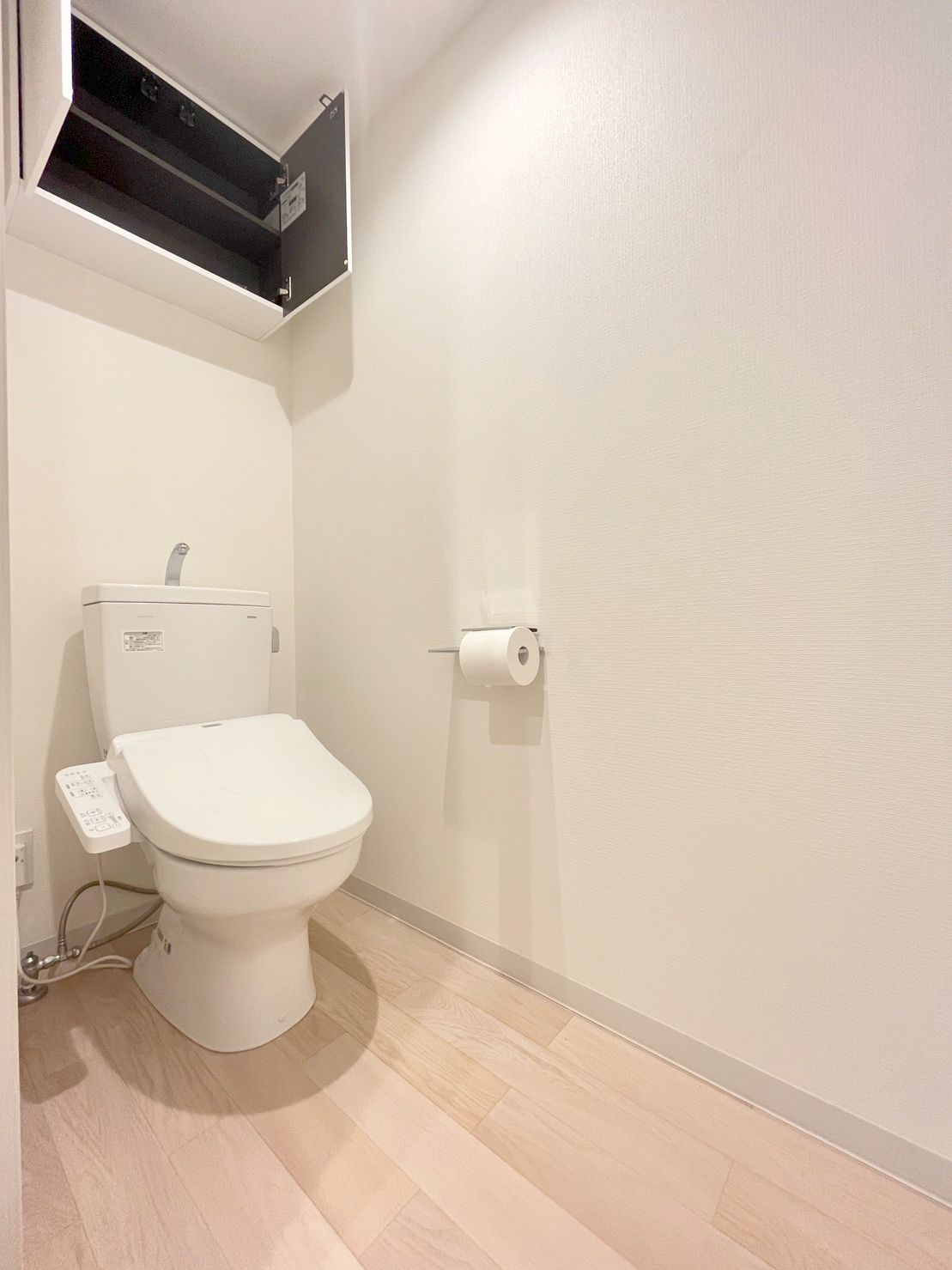 「防音マンション」ラシクラス中板橋のトイレ|落ち着いたトイレです（※別号室の写真です）