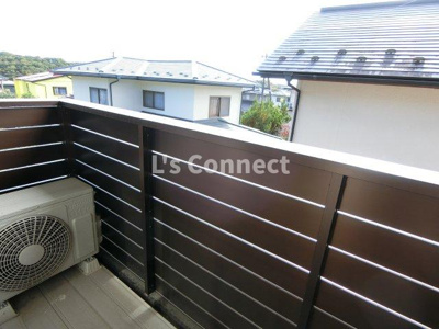 【バルコニー】 | 花みずきⅡ | ２階のお部屋で洗濯物もたくさん干せます。