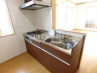 【キッチン】 | 花みずきⅡ | ２口ガスコンロのシステムキッチン。