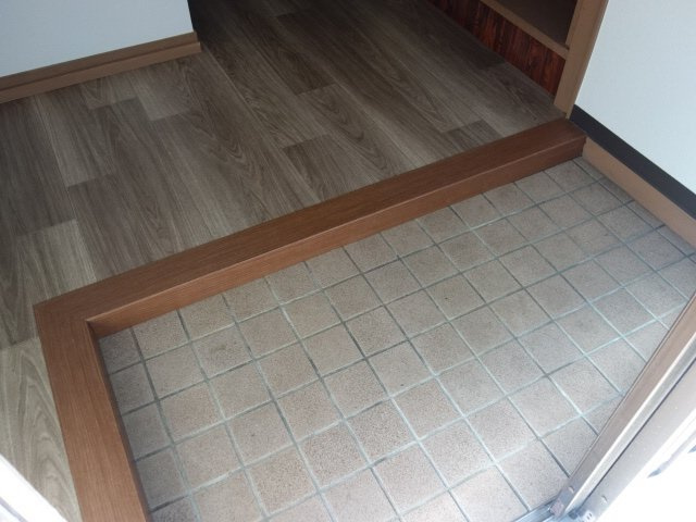 林崎２丁目戸建の玄関