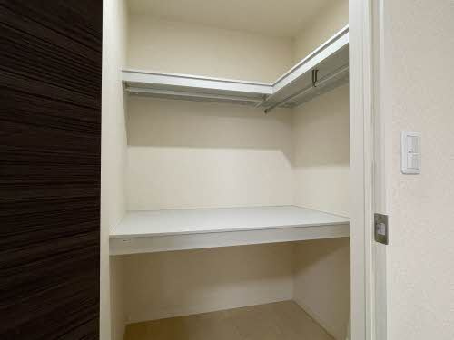 グランドヴィラ大江の収納