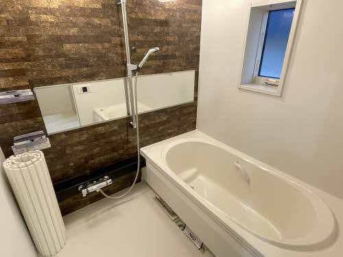 グランドヴィラ大江の浴室