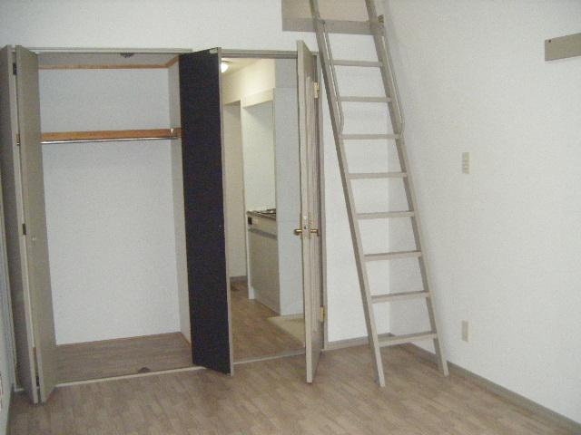 プリマベーラＡの洋室