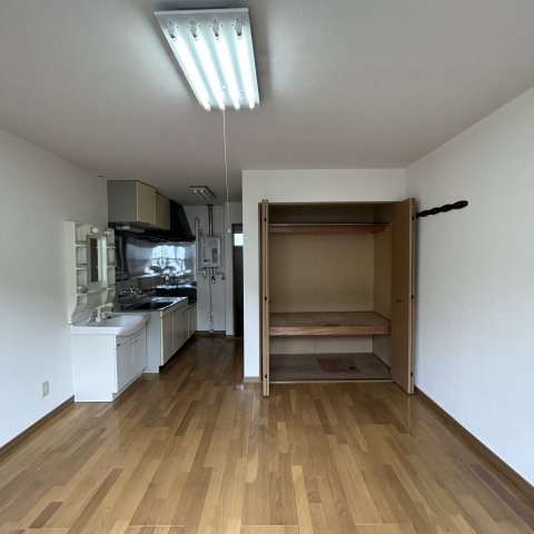 学）大昭グリーンヒル６の居間・リビング