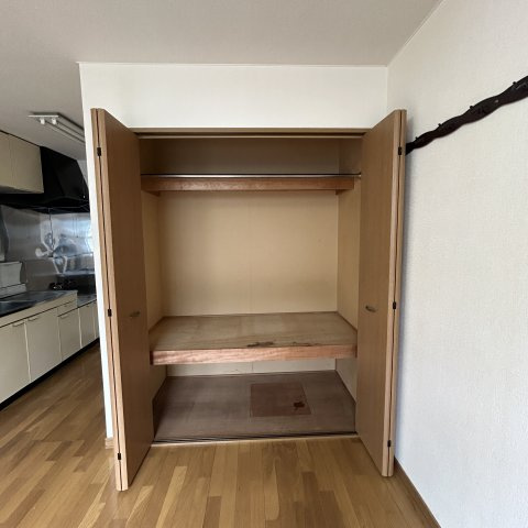 学）大昭グリーンヒル６の収納