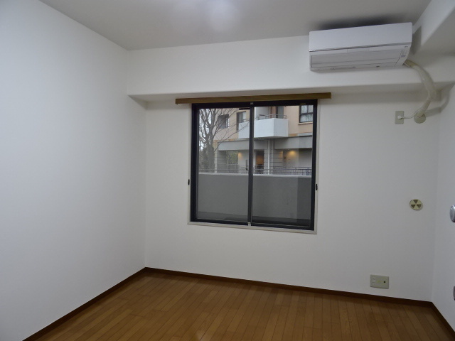 【洋室】 | 三田カルチャータウン・リフォレＡ棟　関学男子シェアハウス101号室 | 専用スペース（D号室）