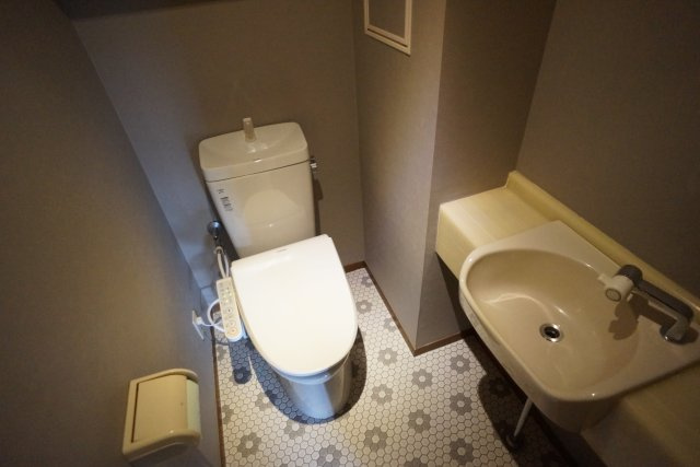 【トイレ】 | 三田カルチャータウン・リフォレＡ棟　関学男子シェアハウス101号室 | 共有スペースです。