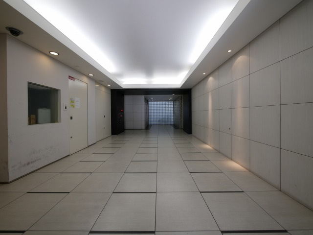 KDXレジデンス難波南のロビー