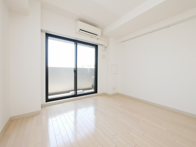 KDXレジデンス難波南の居間・リビング