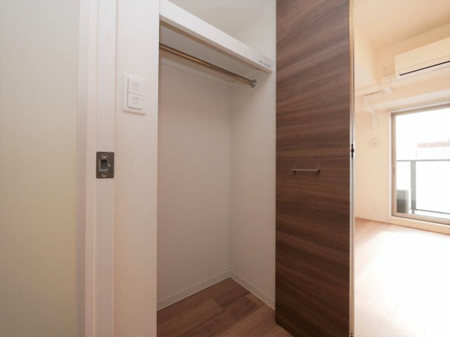 プレサンス難波クチュールの収納