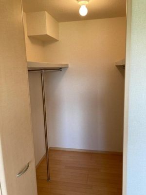 【収納】 | プチ・ヴィラージュ Ｅ | ウォークインクローゼット