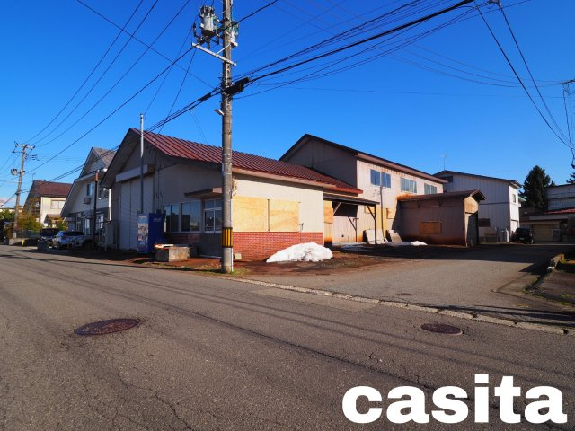 【外観】 | 【オーナーチェンジ・賃貸倉庫】大仙市大曲福見町 敷地面積194.66坪・木造倉庫144.95坪 現在賃貸中