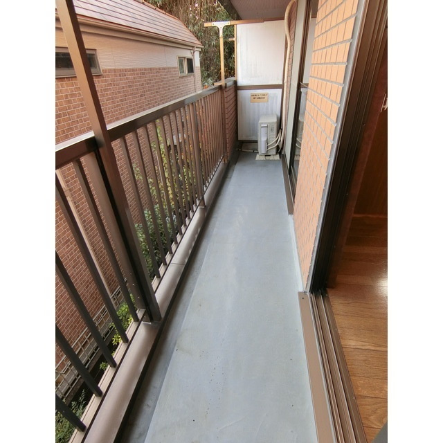 クレメゾン西船のバルコニー