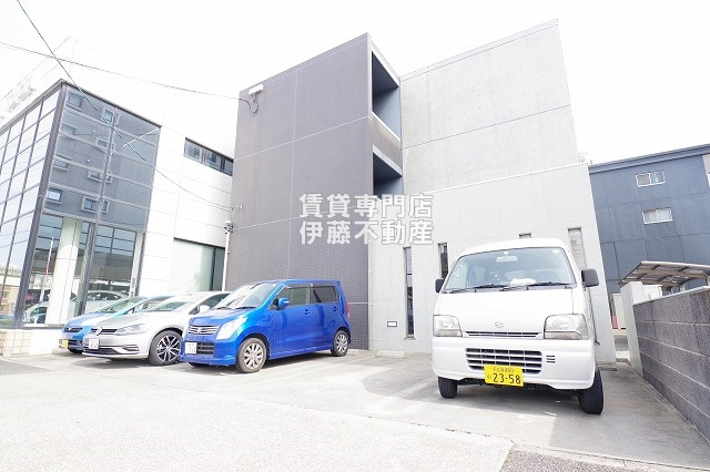 ベルディオの駐車場