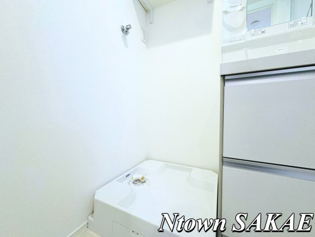 【設備】 | ハーモニーテラス高道町Ⅱ | 洗濯機置き場です。