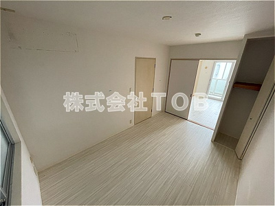 【内装】 | クレールコート芦花公園 | 洋室６帖②※クリーニング中の写真※