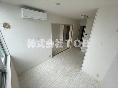 【居間・リビング】 | クレールコート芦花公園 | DK7.3帖※クリーニング中の写真※